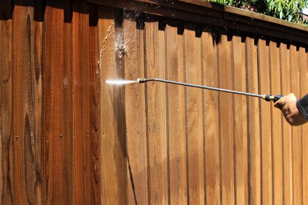Cost of Fence Cleaning in Encinitas