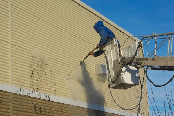 Cost of Cladding Cleaning in Encinitas