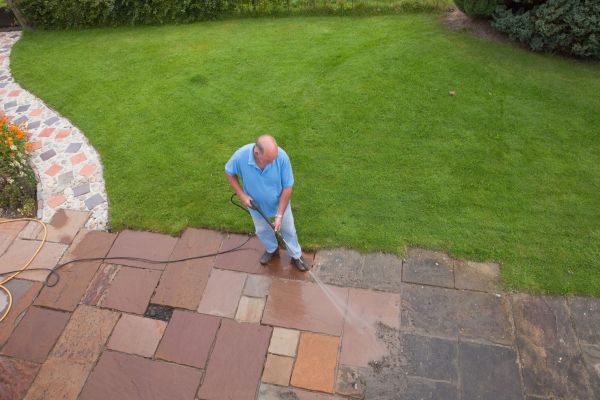 Cost of Pavers Pressure Washing in Encinitas