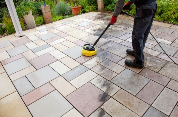 Cost of Patio Washing in Encinitas