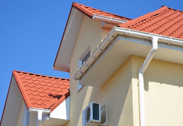 Cost of Soffit Cleaning in Encinitas