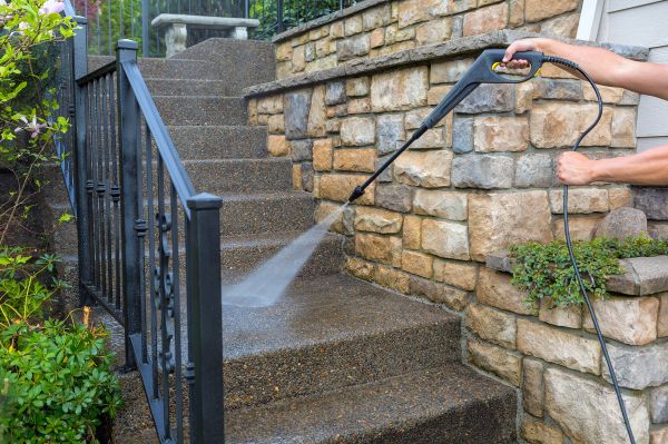 Cost of Jet Washing Service in Encinitas
