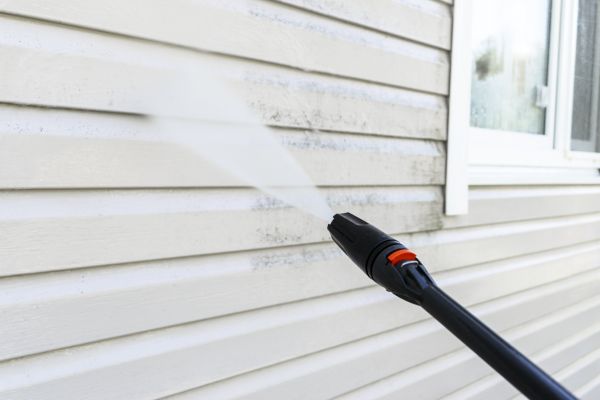 Cost of Exterior House Washing in Encinitas