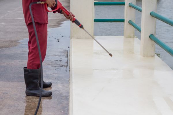 Cost of Industrial Concrete Cleaning in Encinitas