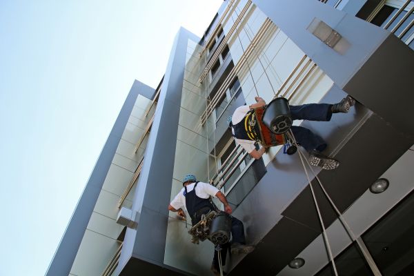 Cost of Condo Exterior Cleaning in Encinitas