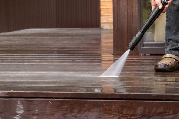 Cost of Balcony Pressure Washing in Encinitas