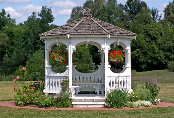 Cost of Gazebo Cleaning in Encinitas